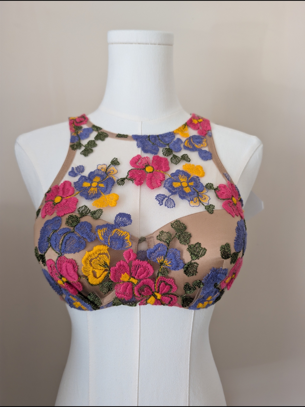 NWT I.D. Sarrieri Tuscan Summer Floral Embroidered Halter Bra 32C $388
